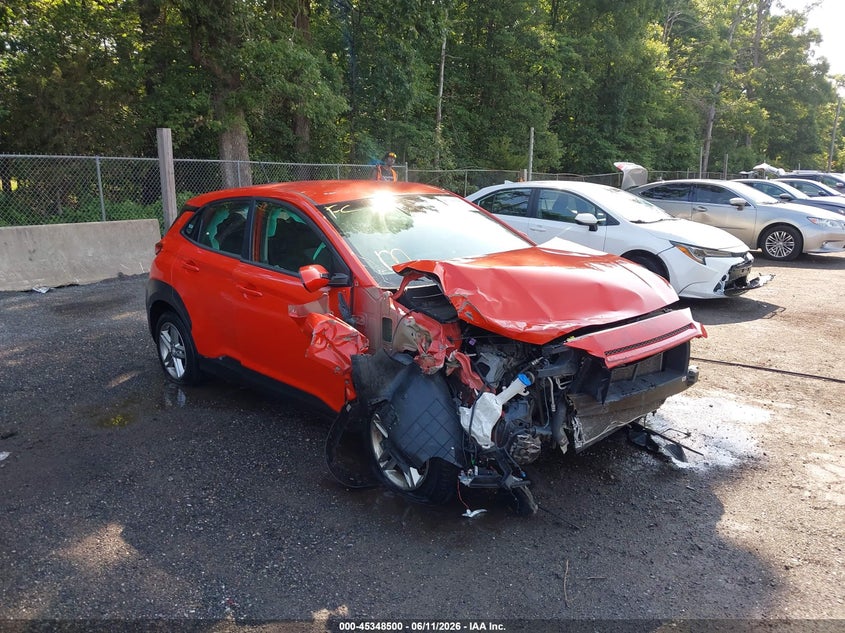 Photo of the 2020 HYUNDAI KONA SE