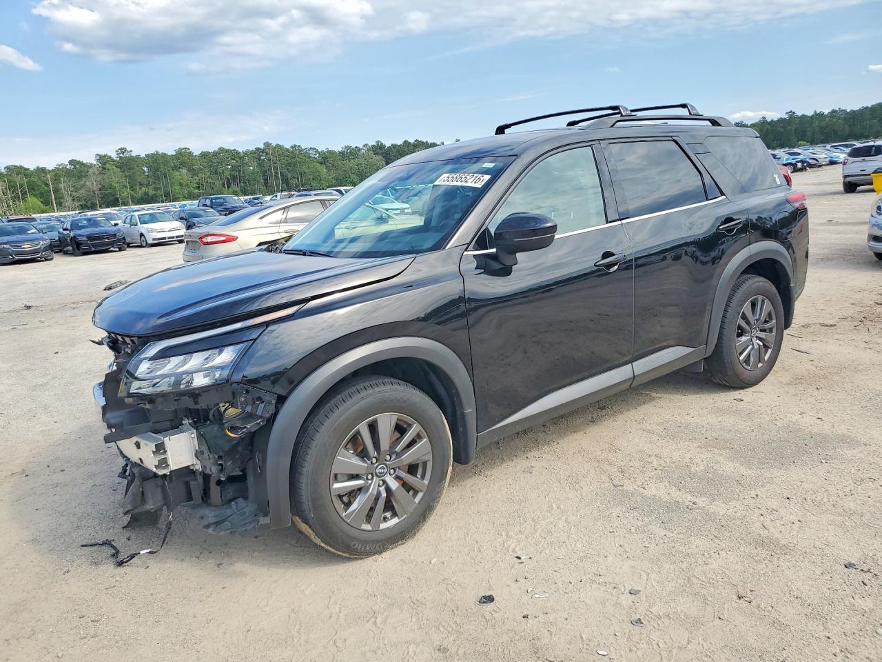 Photo of the 2024 NISSAN PATHFINDER SV