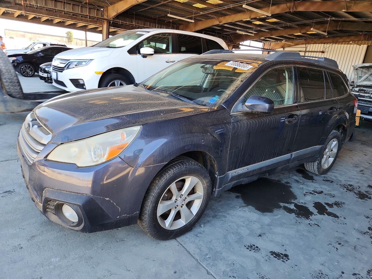 Photo of the 2013 SUBARU OUTBACK 2.5I PREMIUM