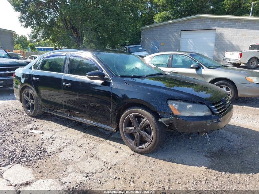 Photo of the 2012 VOLKSWAGEN PASSAT 2.5L SE