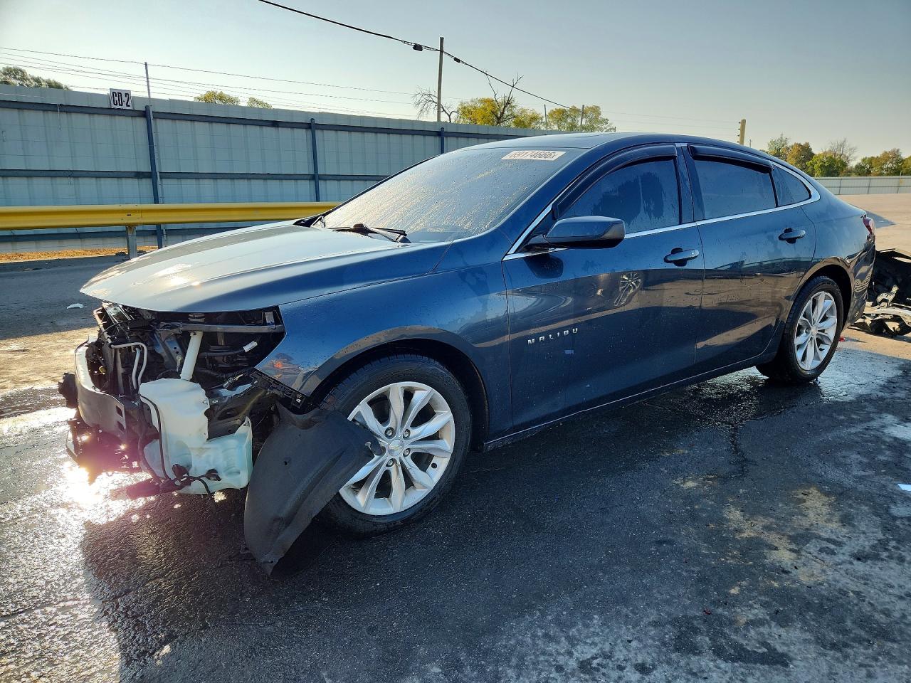 Photo of the 2019 CHEVROLET MALIBU LT