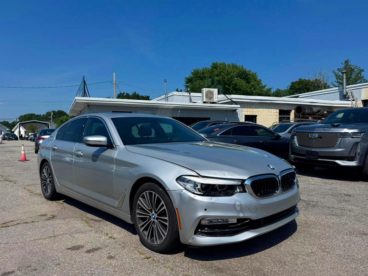 Photo of the 2018 BMW 530XE