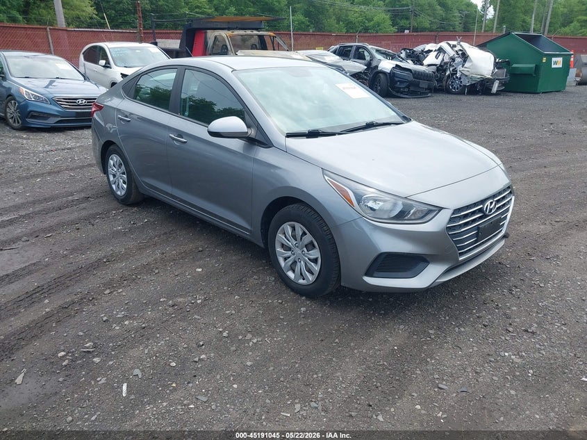 Photo of the 2021 HYUNDAI ACCENT SE