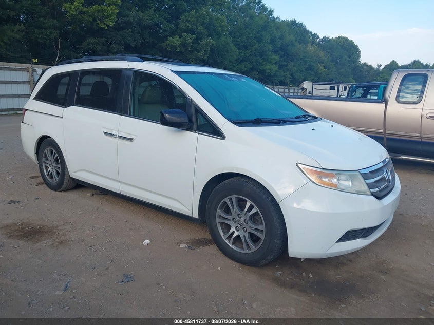 Photo of the 2013 HONDA ODYSSEY EX-L
