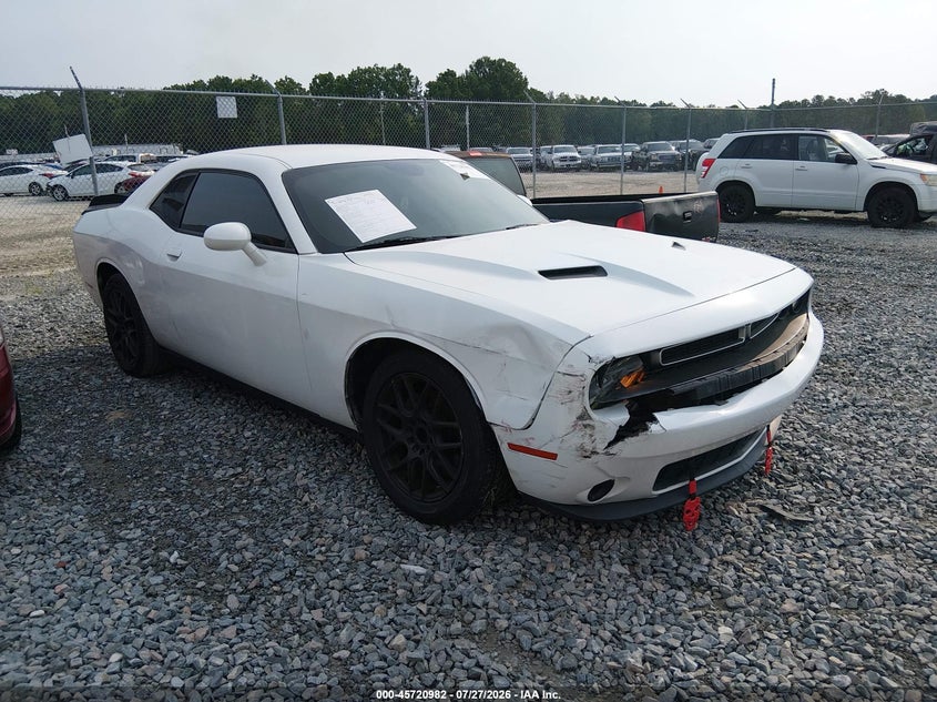 Photo of the 2017 DODGE CHALLENGER SXT