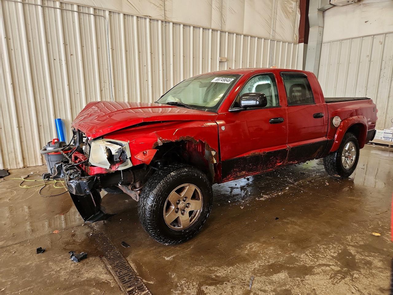 Photo of the 2006 DODGE DAKOTA QUAD SLT