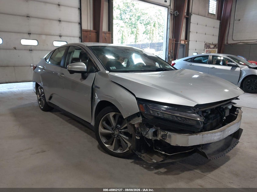 Photo of the 2018 HONDA CLARITY PLUG-IN HYBRID TOURING
