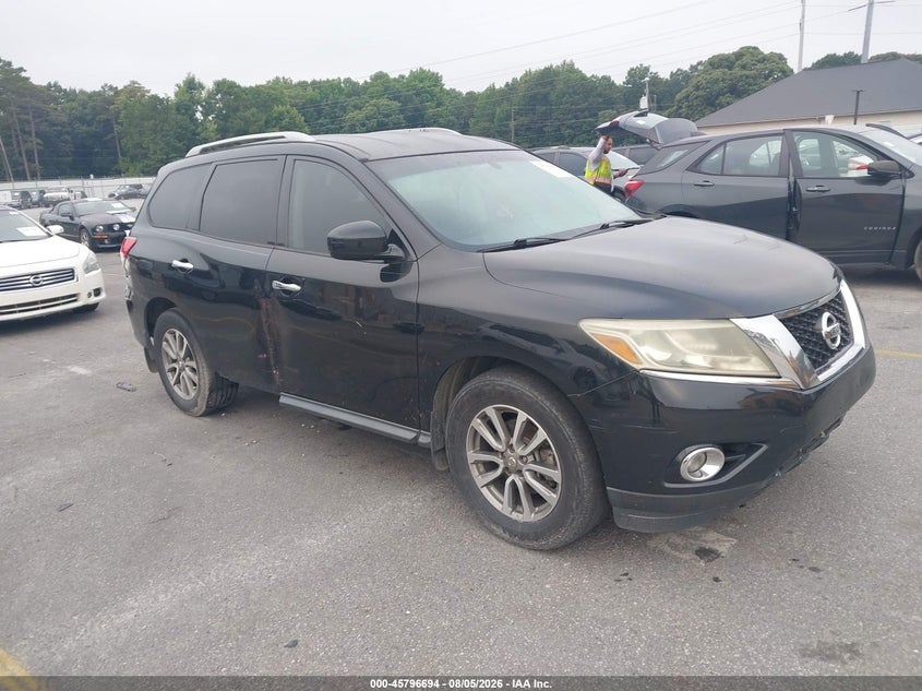 Photo of the 2015 NISSAN PATHFINDER SV