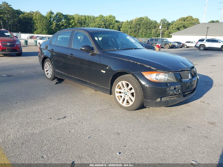 Photo of the 2006 BMW 325XI