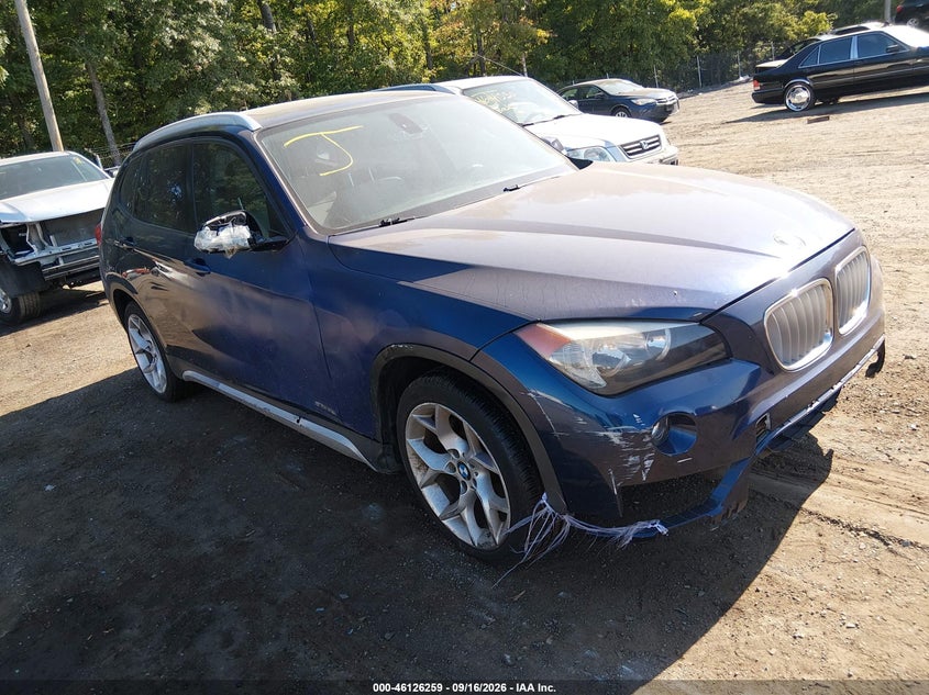 Photo of the 2015 BMW X1 SDRIVE28I