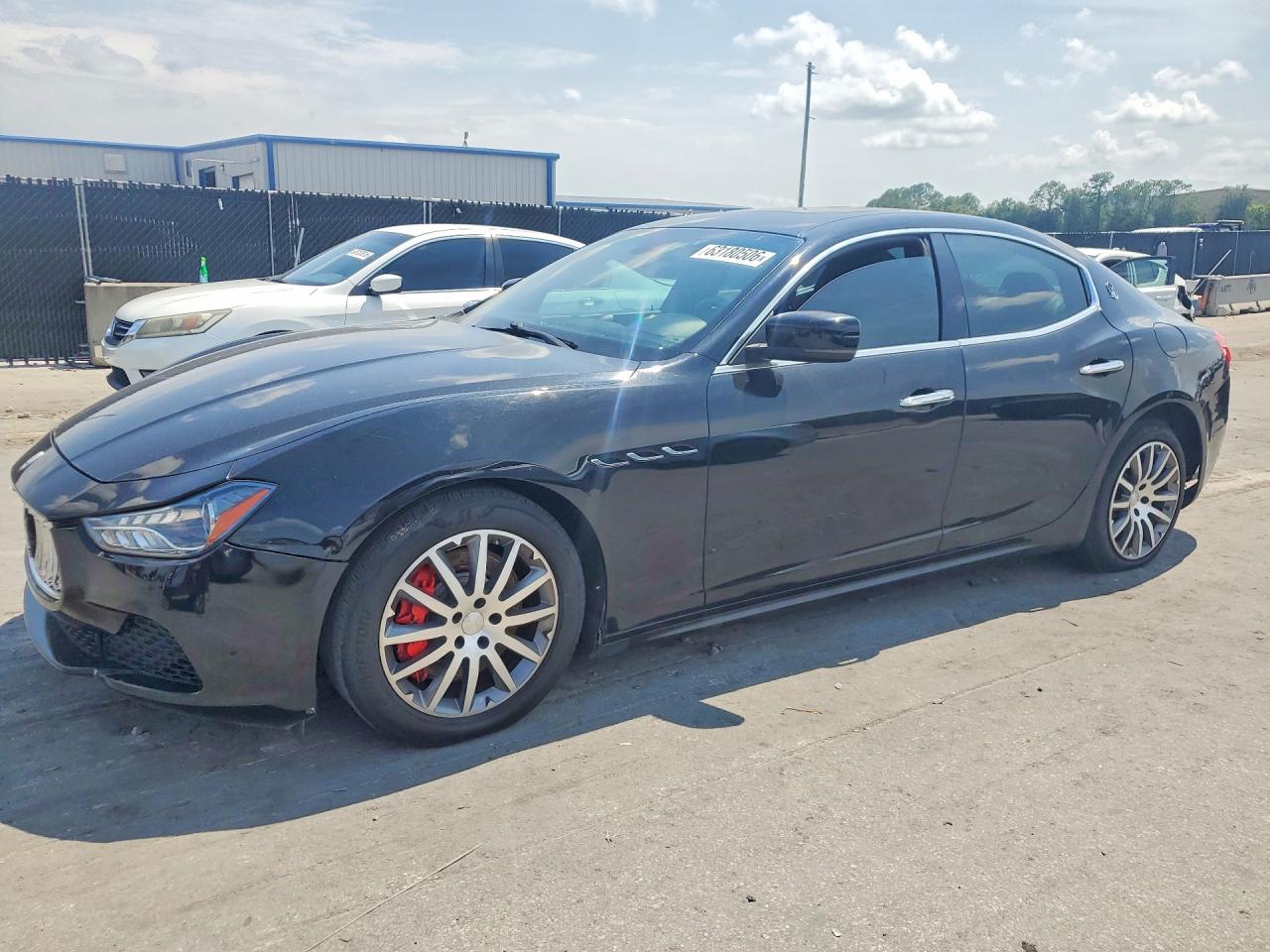 Photo of the 2014 MASERATI GHIBLI S