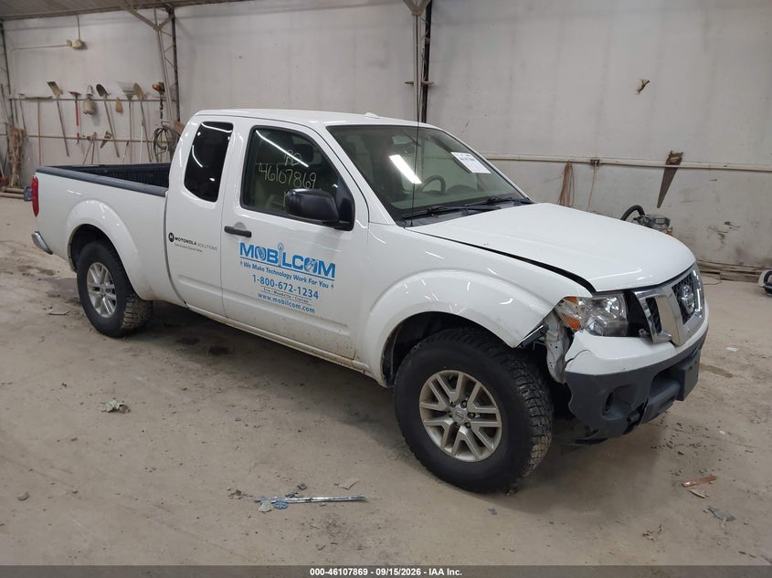 Photo of the 2017 NISSAN FRONTIER SV