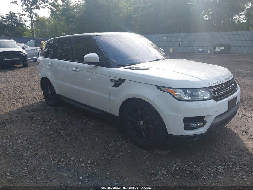 Photo of the 2017 LAND ROVER RANGE ROVER SPORT 3.0L V6 SUPERCHARGED SE