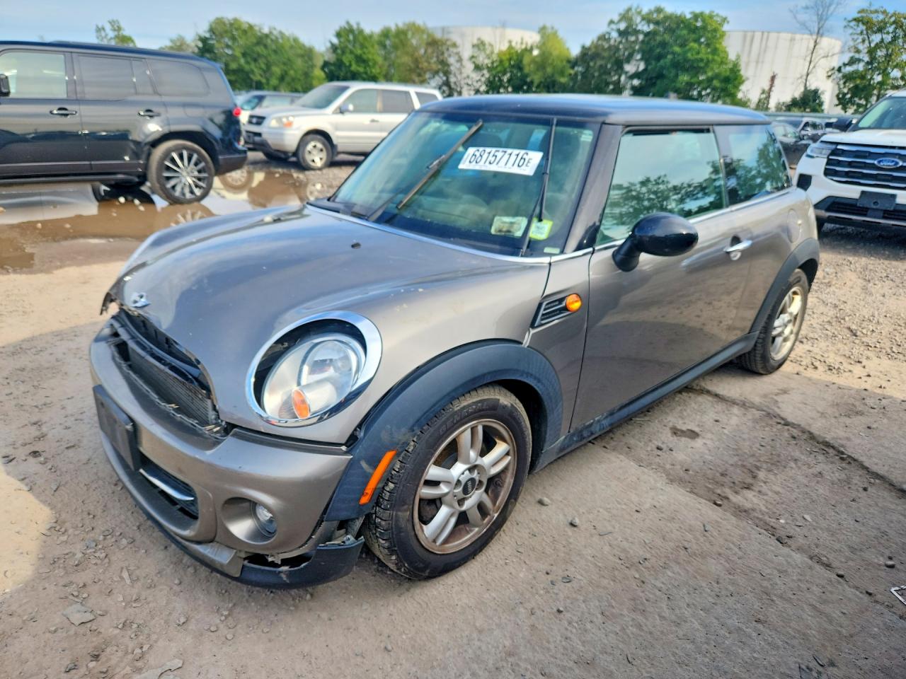 Photo of the 2013 MINI COOPER