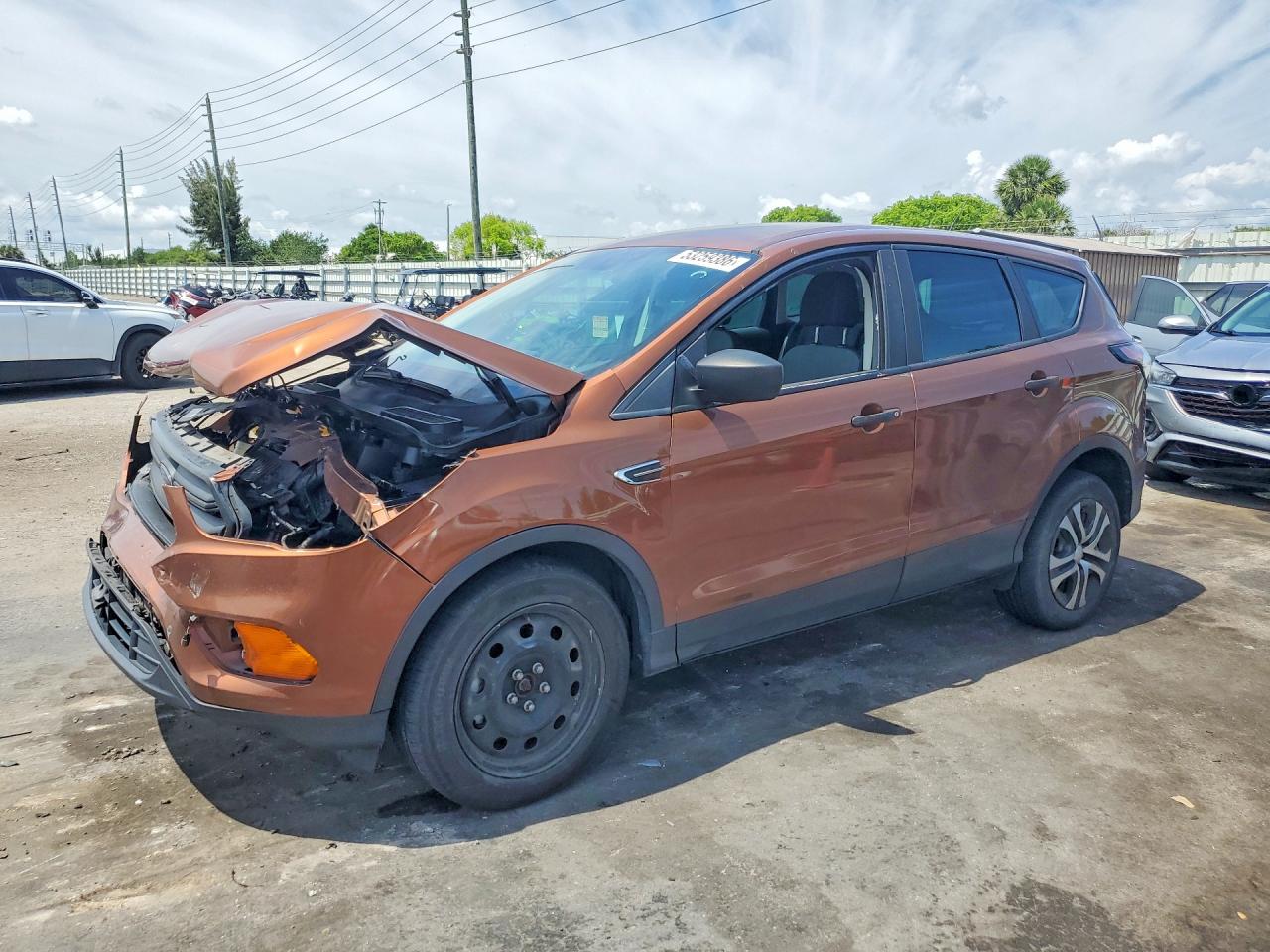 Photo of the 2017 FORD ESCAPE S