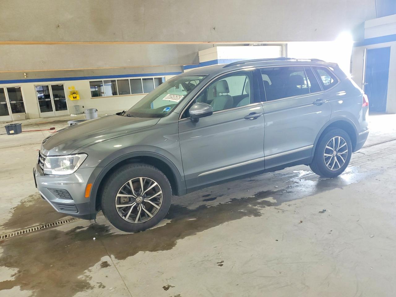 Photo of the 2020 VOLKSWAGEN TIGUAN SE