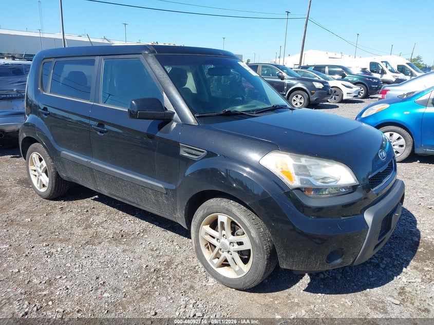 Photo of the 2011 KIA SOUL +