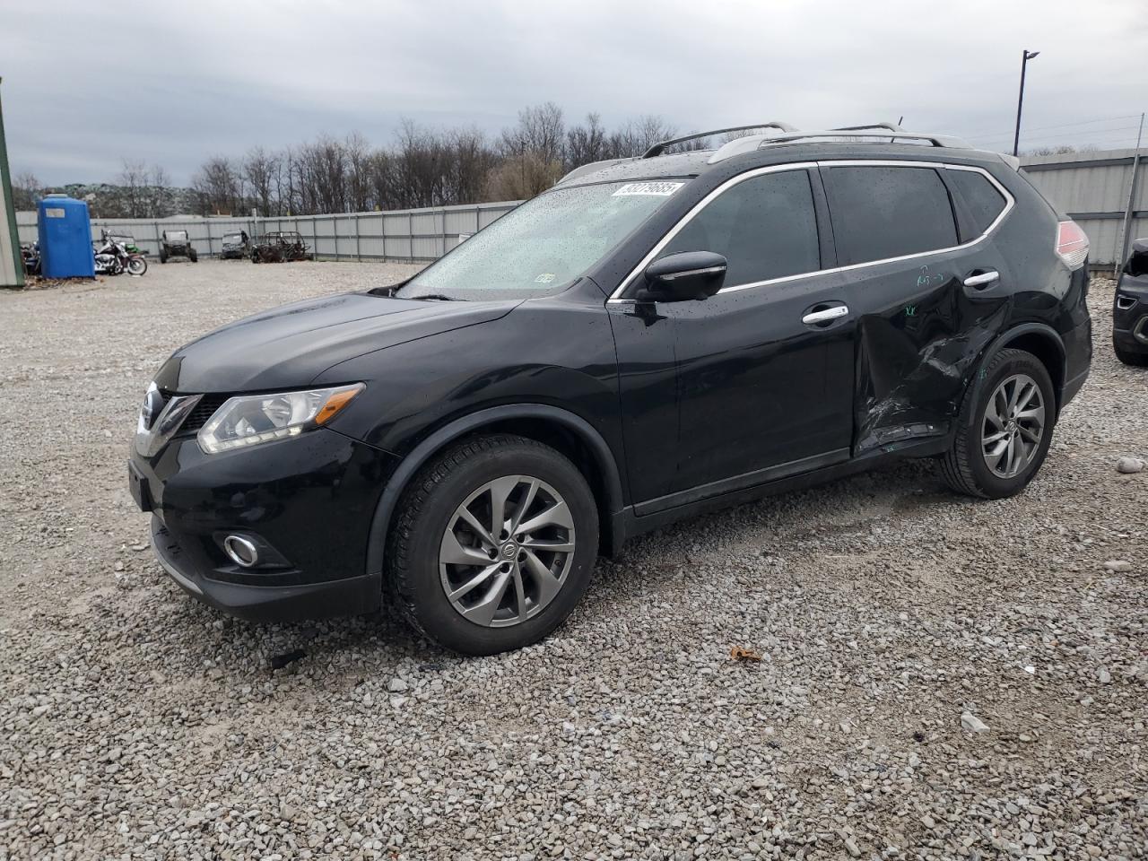 Photo of the 2015 NISSAN ROGUE S
