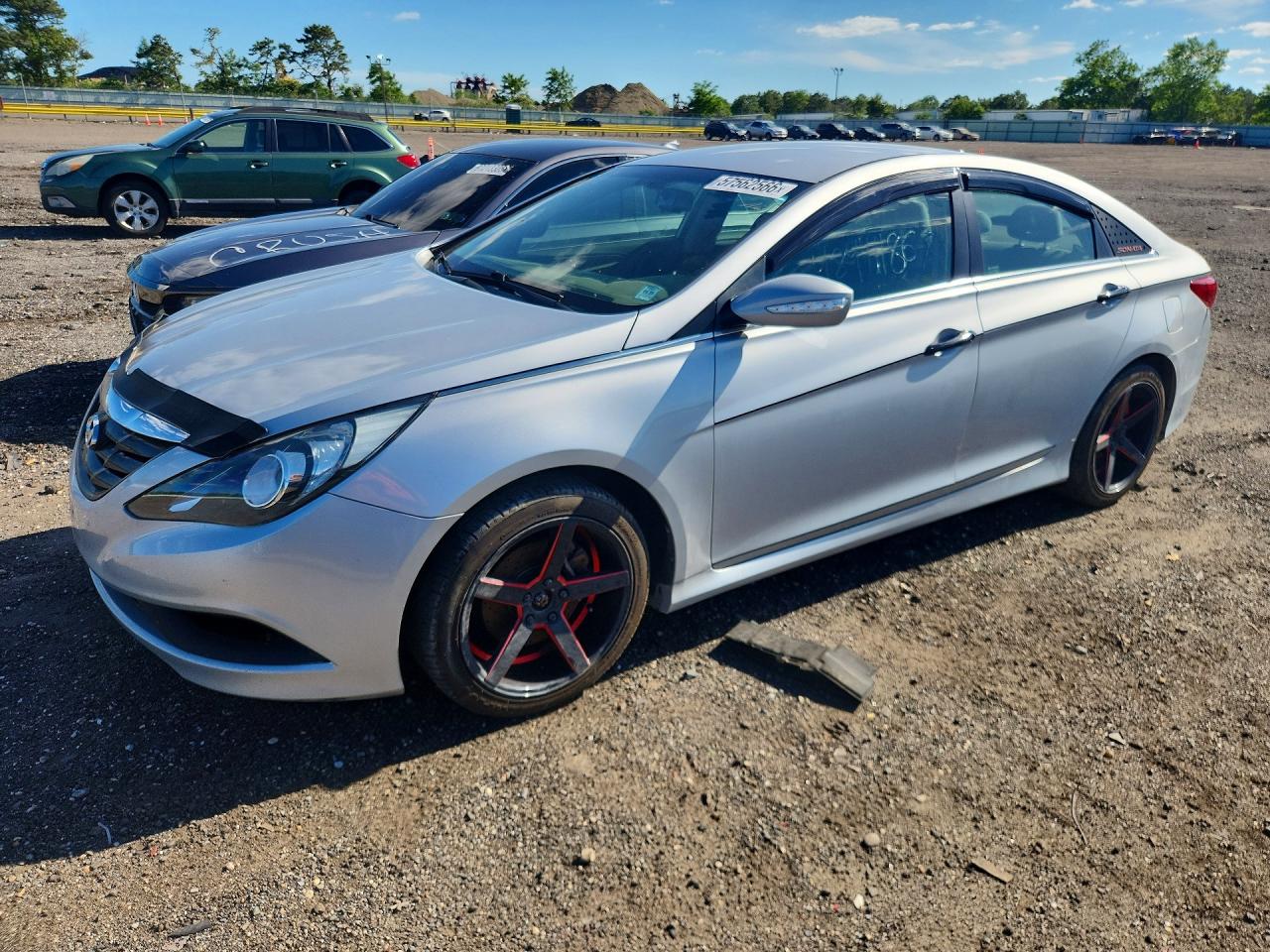 Photo of the 2014 HYUNDAI SONATA GLS