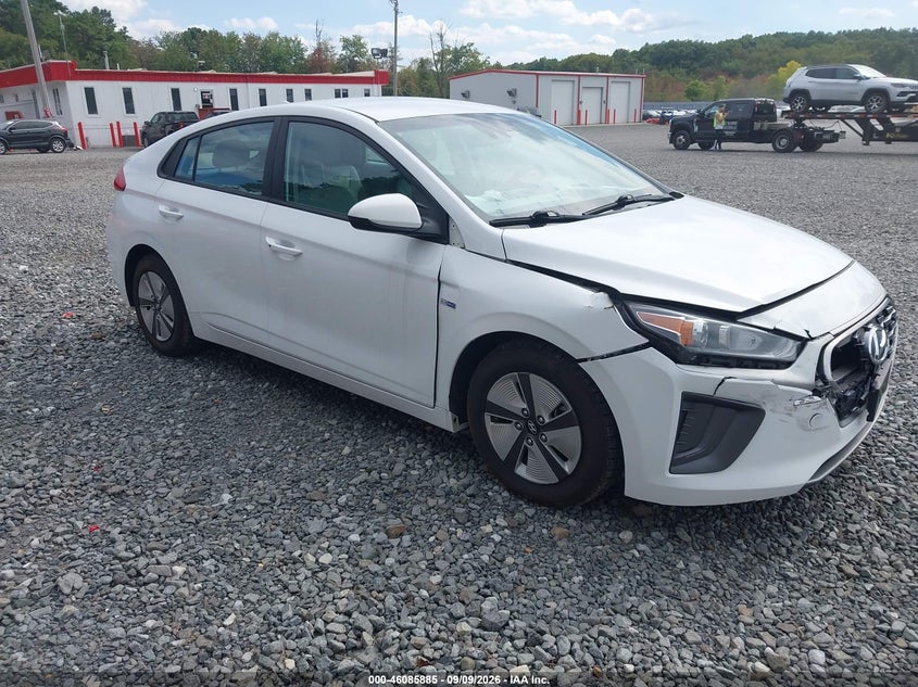 Photo of the 2020 HYUNDAI IONIQ HYBRID BLUE
