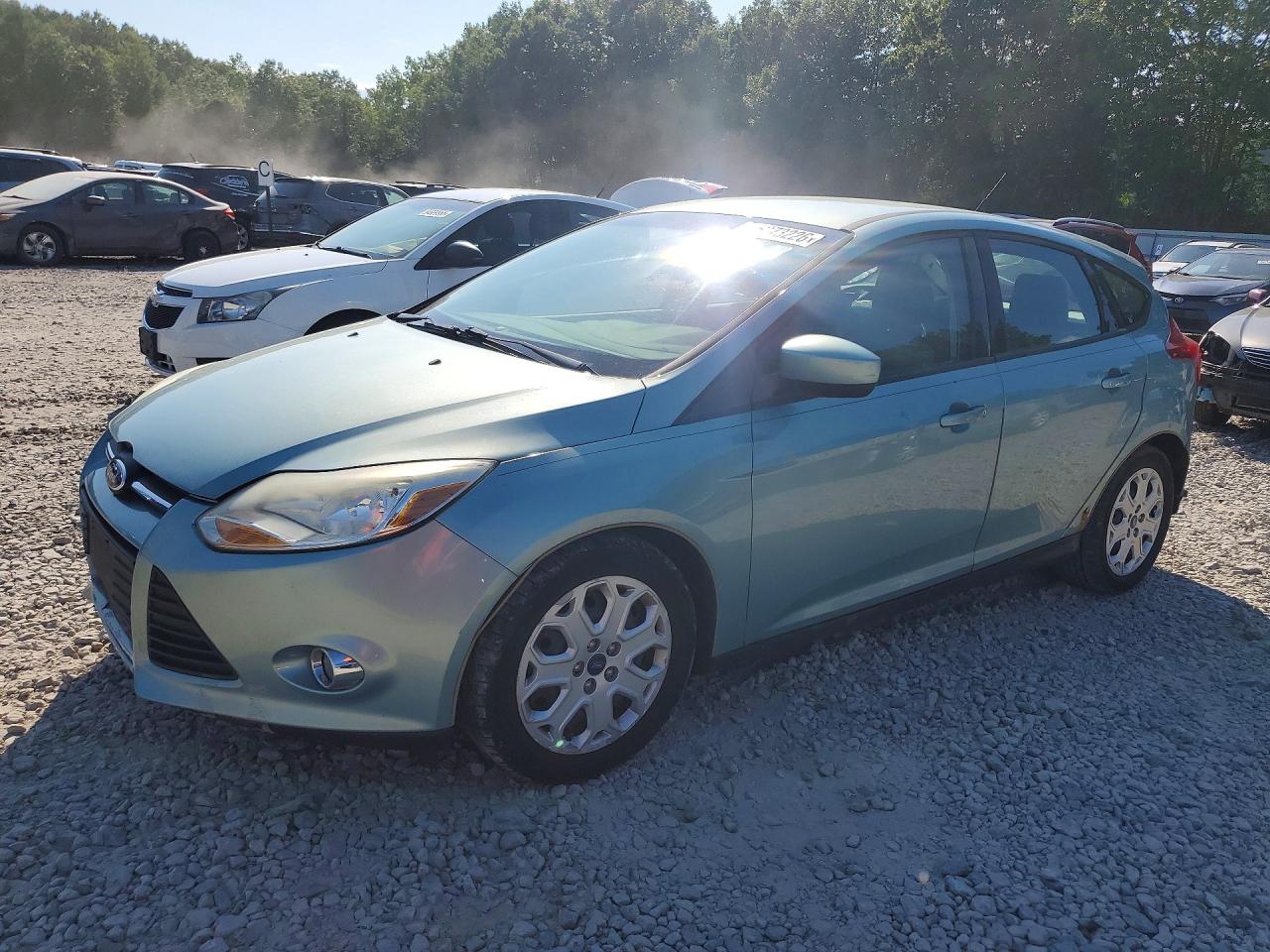 Photo of the 2012 FORD FOCUS SE