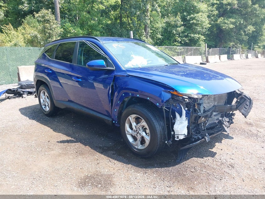 Photo of the 2024 HYUNDAI TUCSON SEL