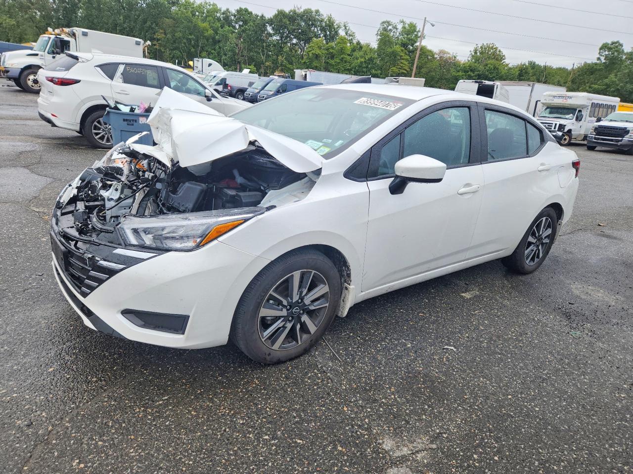 Photo of the 2025 NISSAN VERSA SV