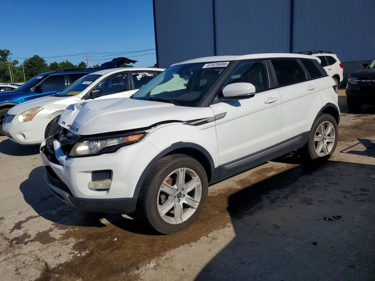 Photo of the 2013 LAND ROVER RANGE ROVER EVOQUE PURE PREMIUM