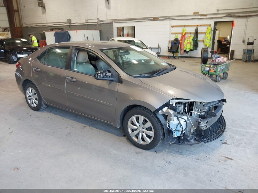 Photo of the 2016 TOYOTA COROLLA LE