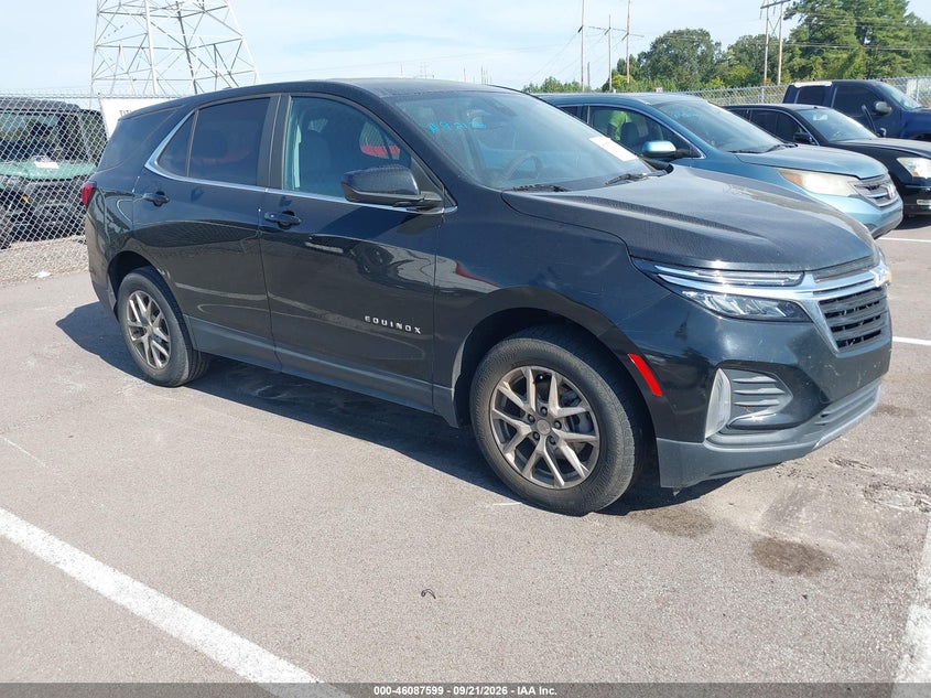 Photo of the 2022 CHEVROLET EQUINOX FWD LT