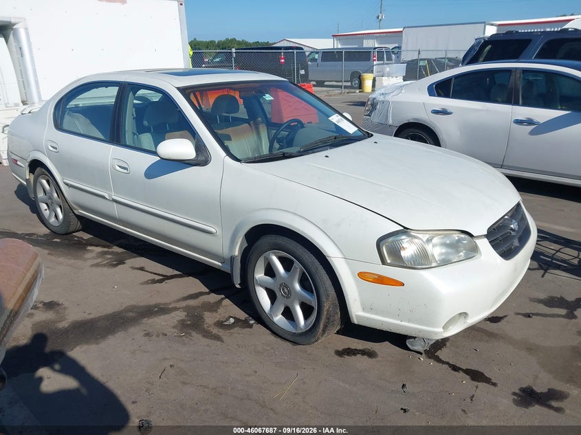 Photo of the 2000 NISSAN MAXIMA GLE/GXE/SE