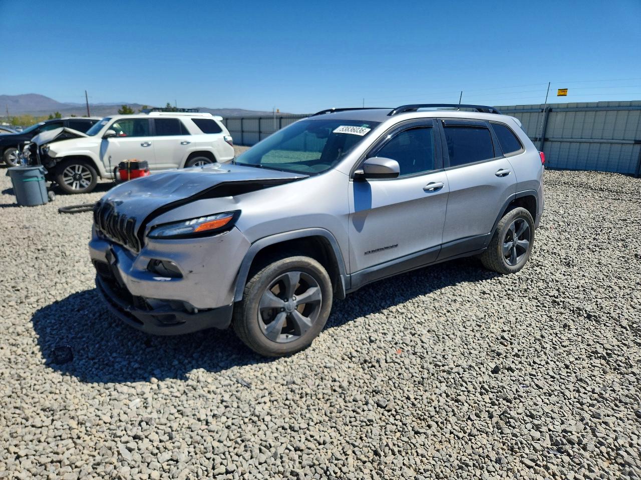 Photo of the 2016 JEEP CHEROKEE LATITUDE