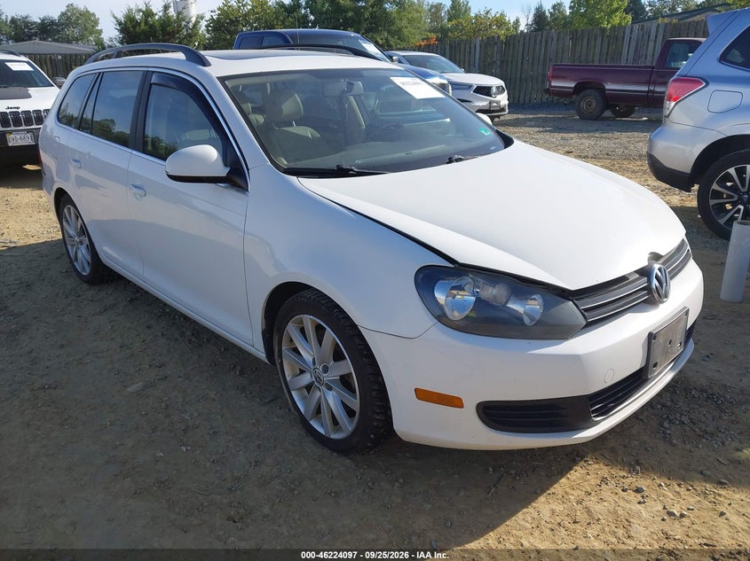 Photo of the 2012 VOLKSWAGEN JETTA SPORTWAGEN 2.0L TDI