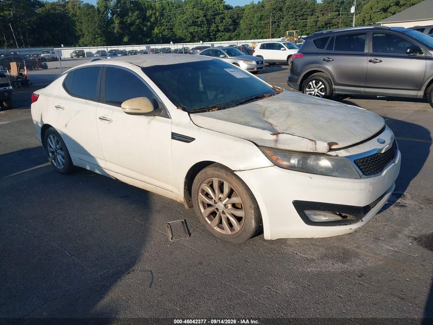 Photo of the 2013 KIA OPTIMA LX