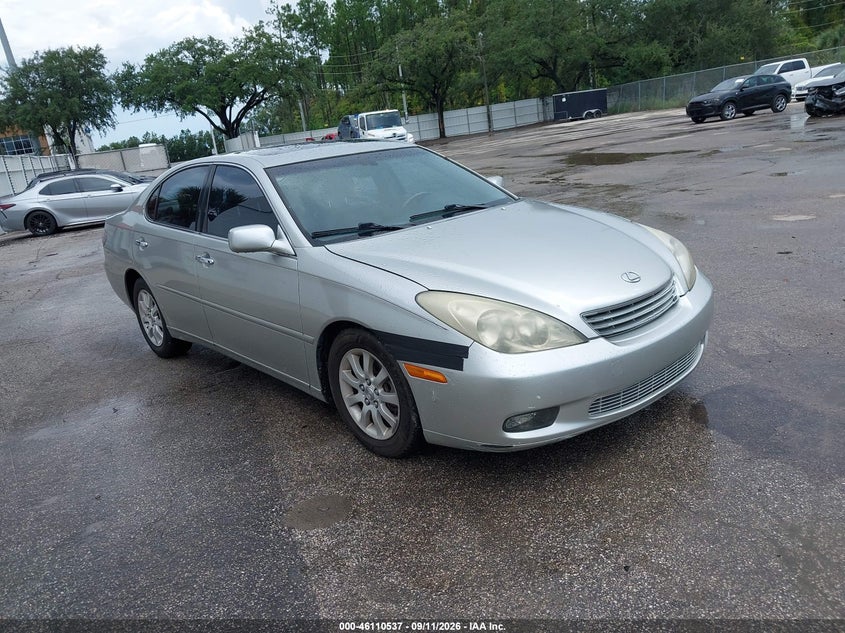 Photo of the 2004 LEXUS ES 330