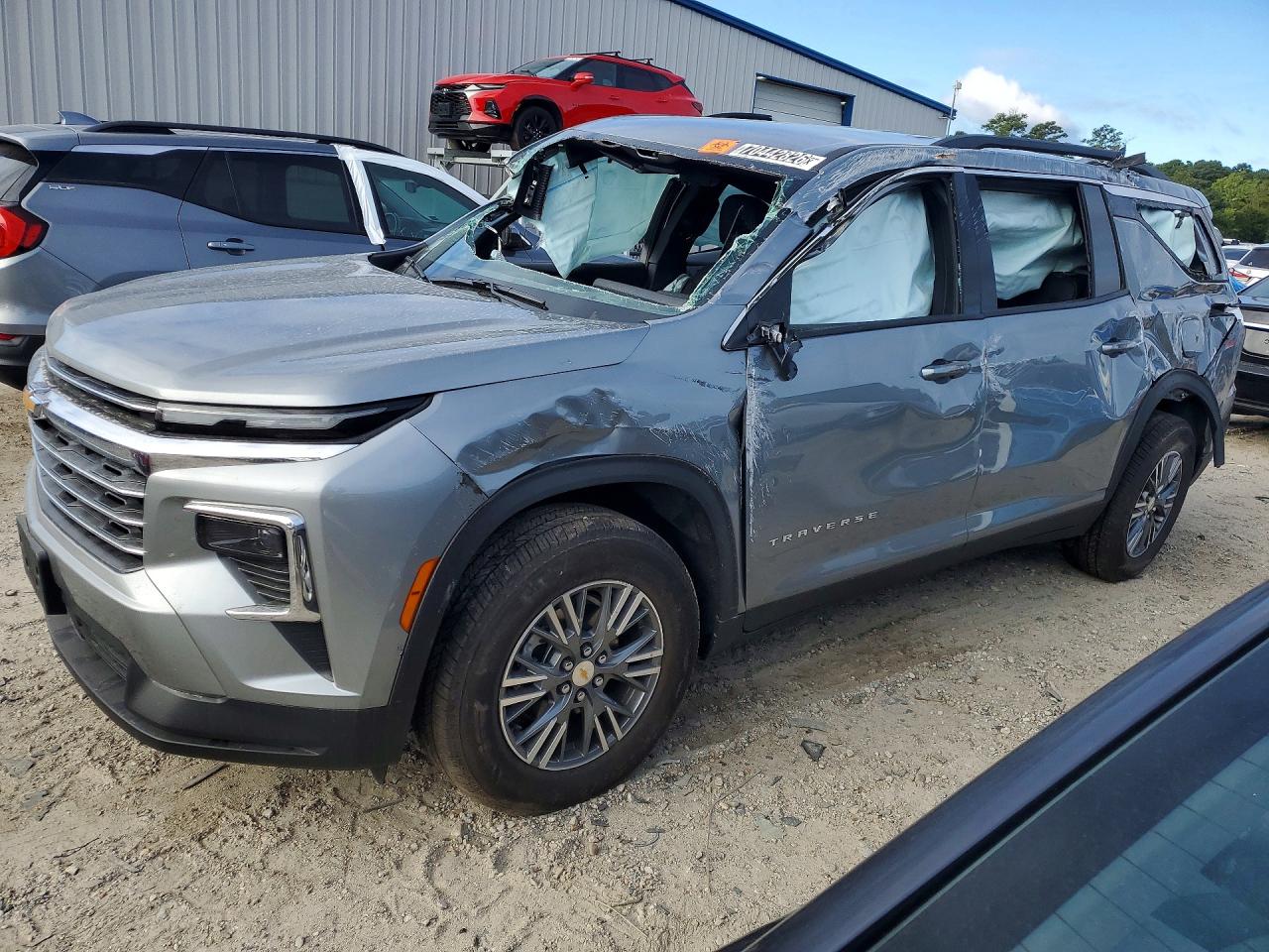 Photo of the 2026 CHEVROLET TRAVERSE LT