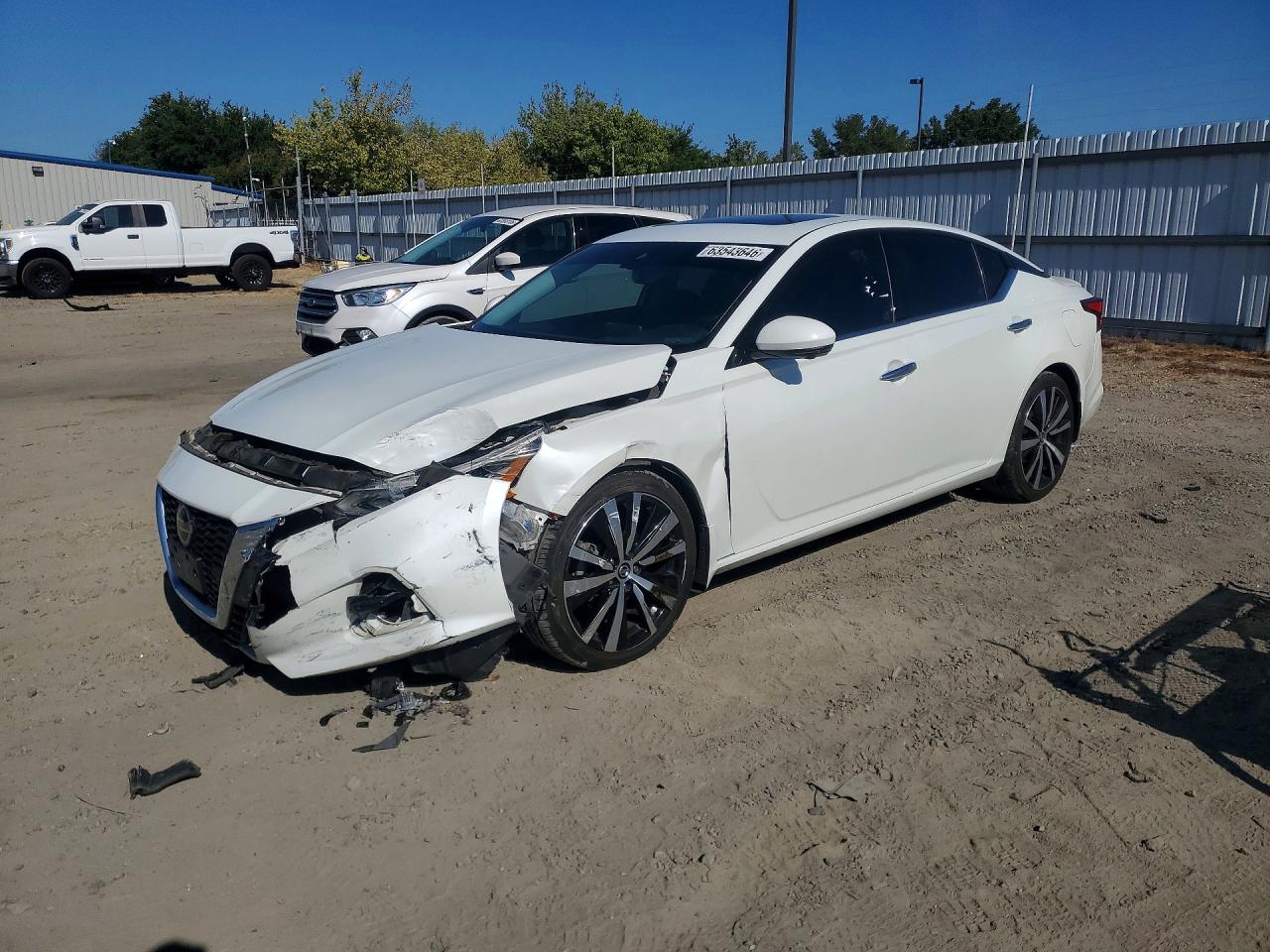 Photo of the 2020 NISSAN ALTIMA PLATINUM