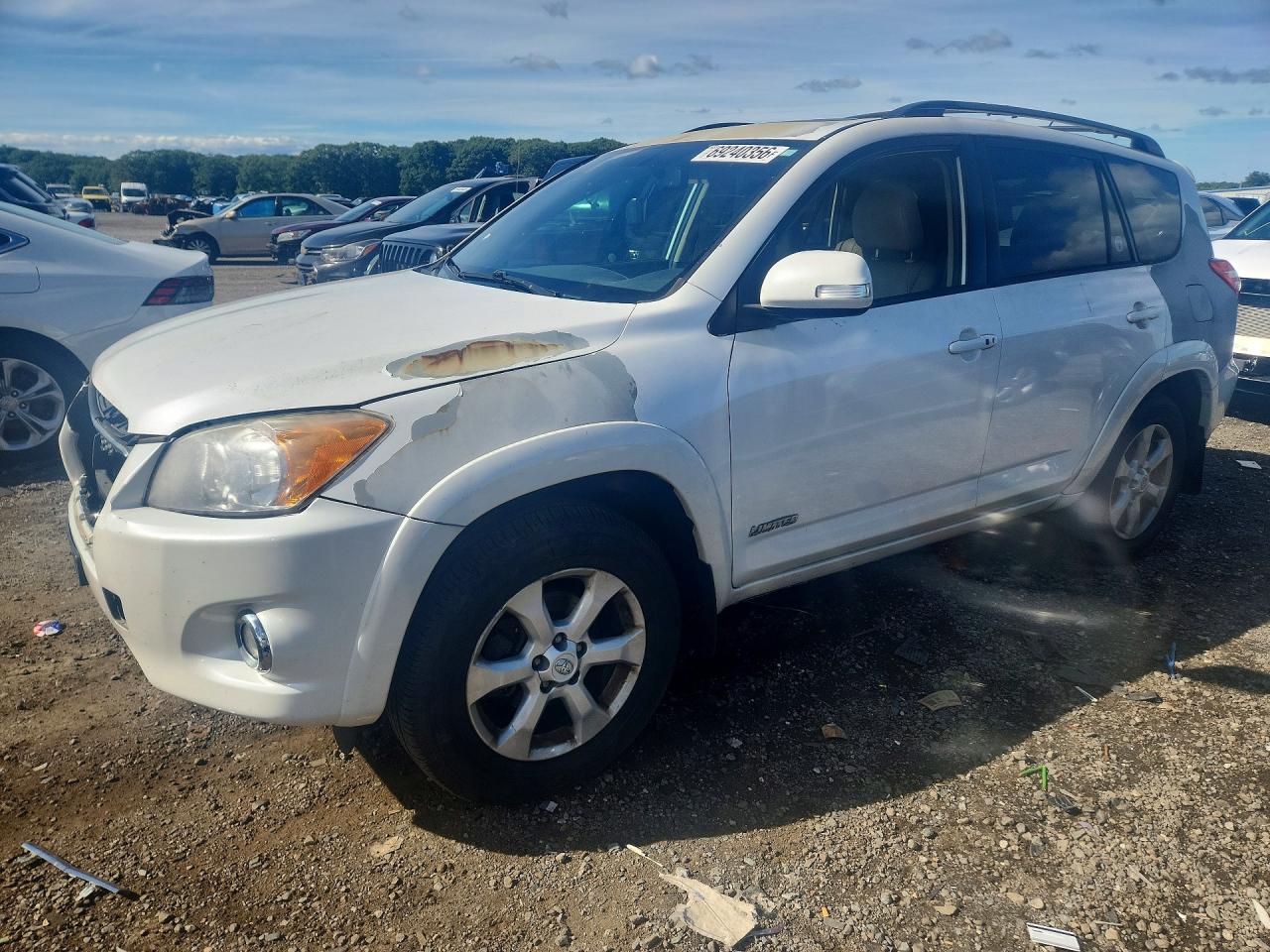 Photo of the 2012 TOYOTA RAV4 LIMITED