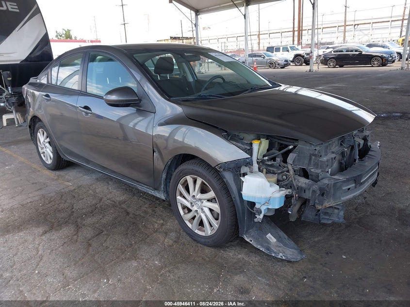 Photo of the 2013 MAZDA MAZDA3 I TOURING