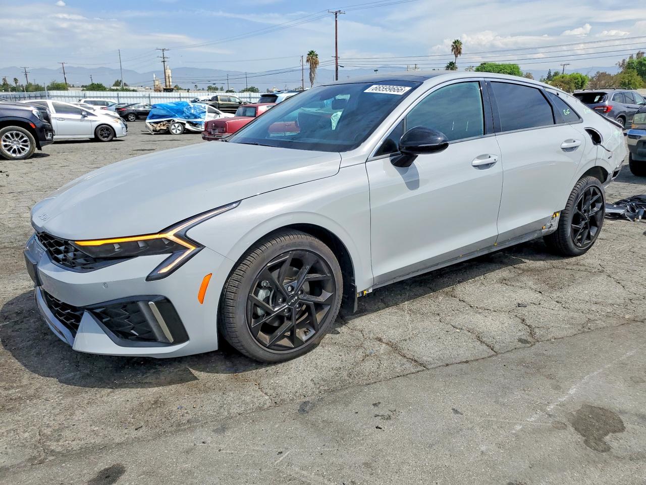 Photo of the 2026 KIA K5 GT LINE