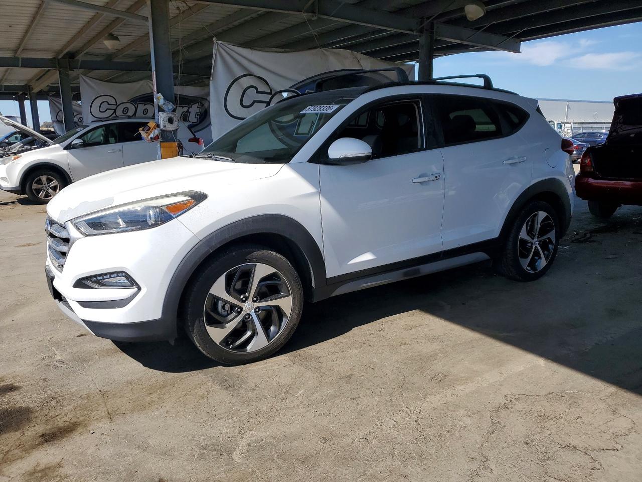 Photo of the 2018 HYUNDAI TUCSON VALUE
