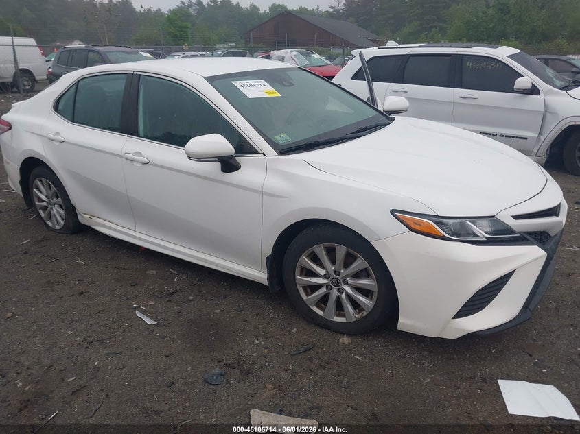 Photo of the 2020 TOYOTA CAMRY SE