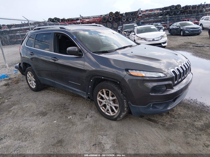 Photo of the 2017 JEEP CHEROKEE LATITUDE