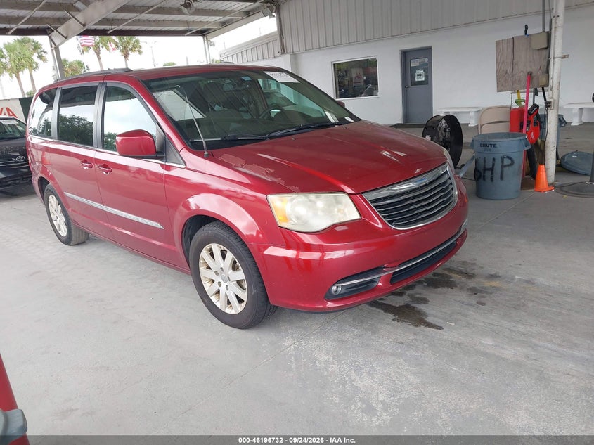 Photo of the 2015 CHRYSLER TOWN & COUNTRY TOURING