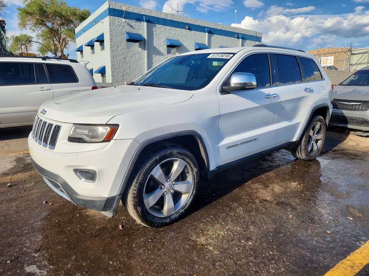 Photo of the 2015 JEEP GRAND CHEROKEE LIMITED