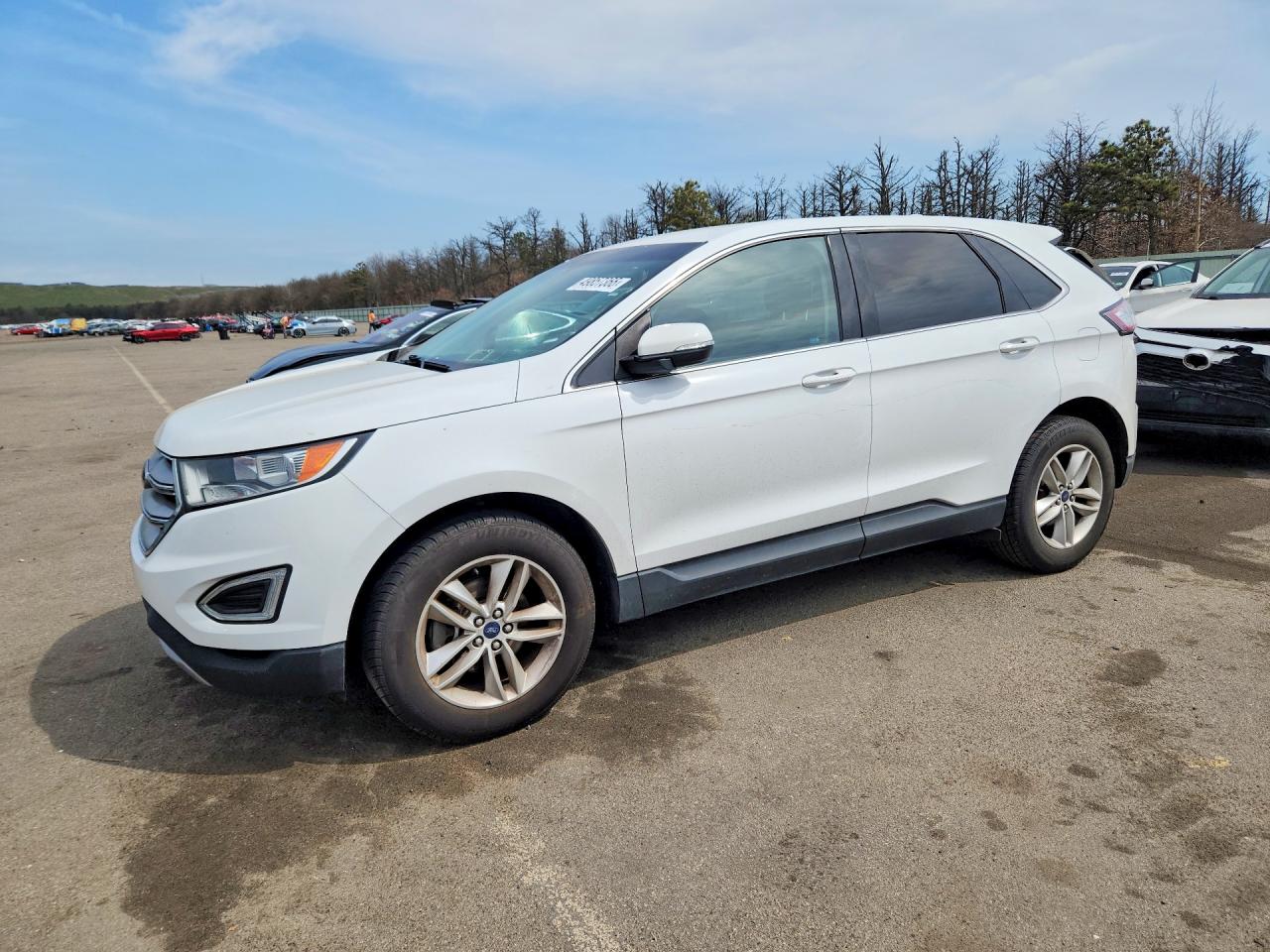 Photo of the 2017 FORD EDGE SEL
