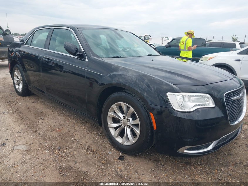 Photo of the 2015 CHRYSLER 300 LIMITED