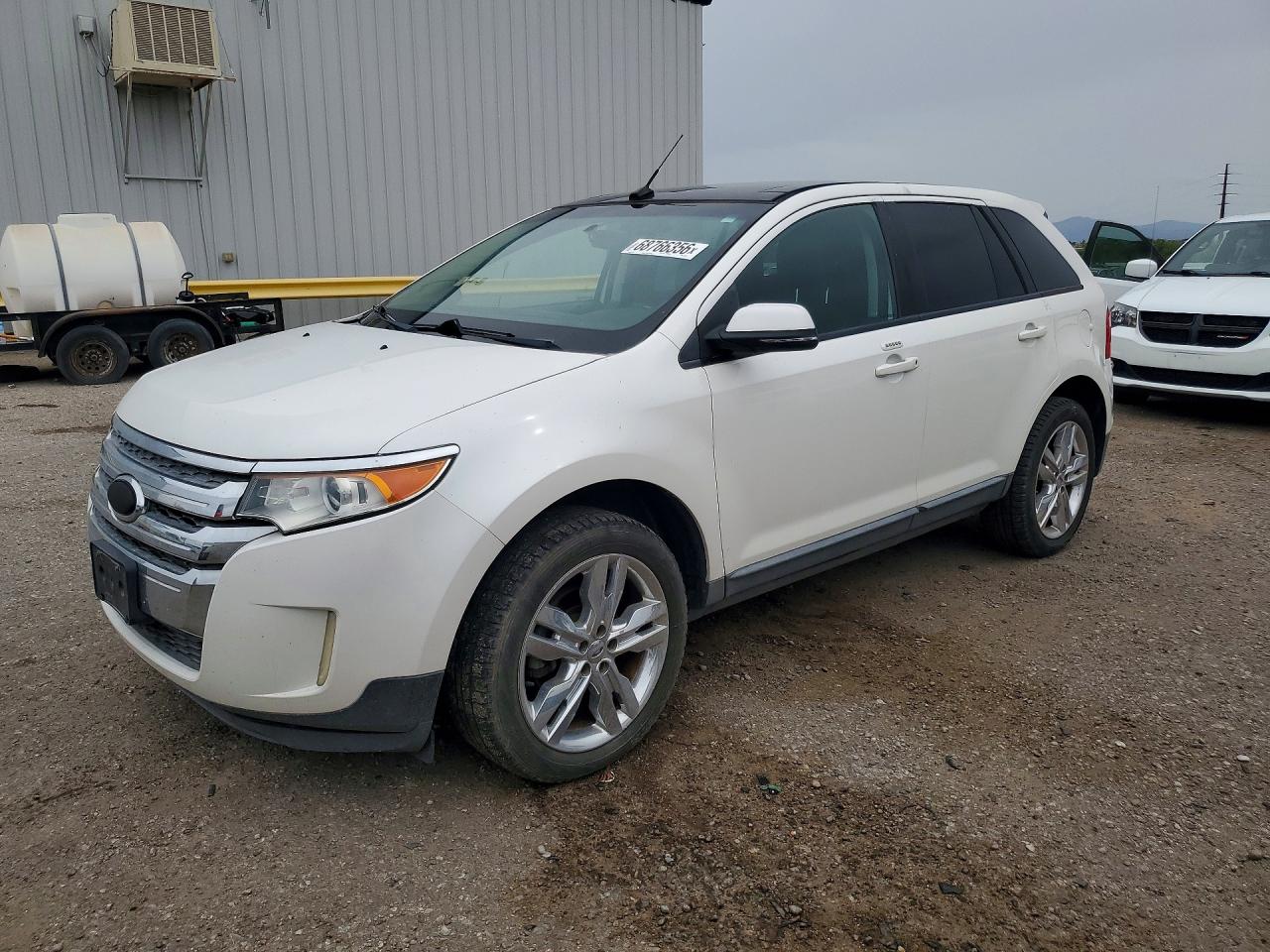 Photo of the 2013 FORD EDGE SEL