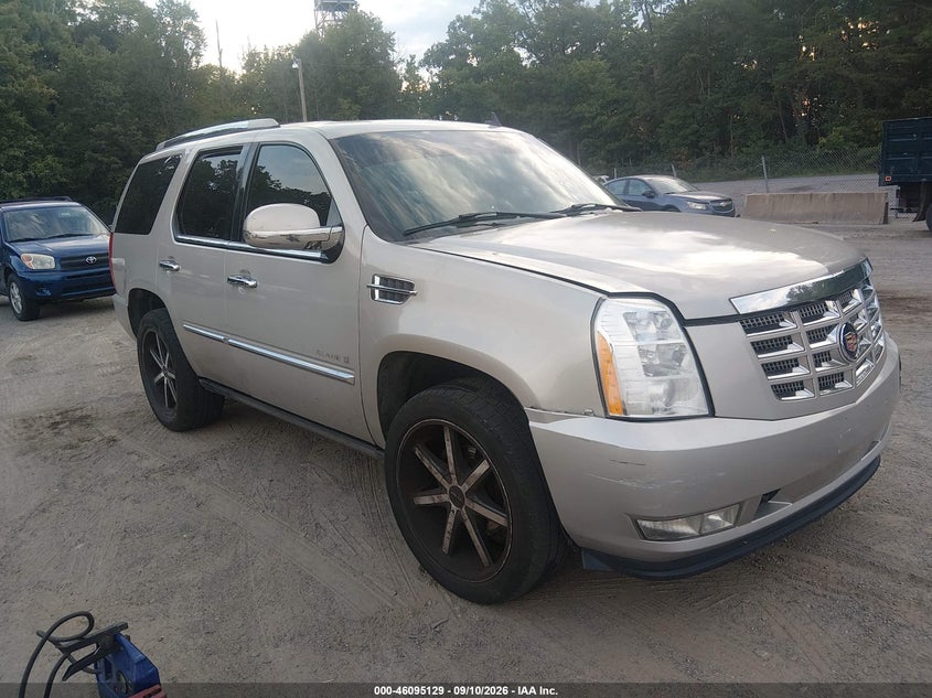 Photo of the 2008 CADILLAC ESCALADE STANDARD