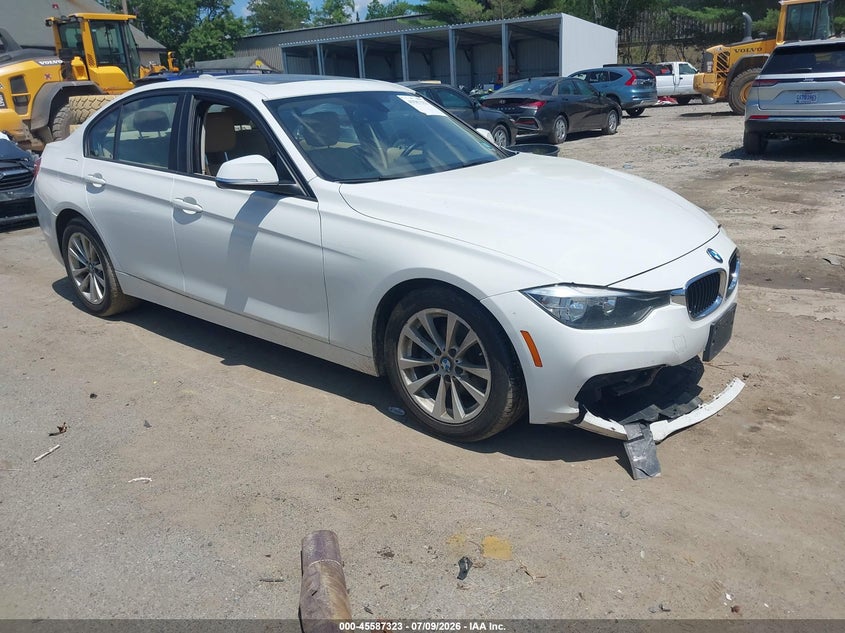 Photo of the 2016 BMW 320I XDRIVE